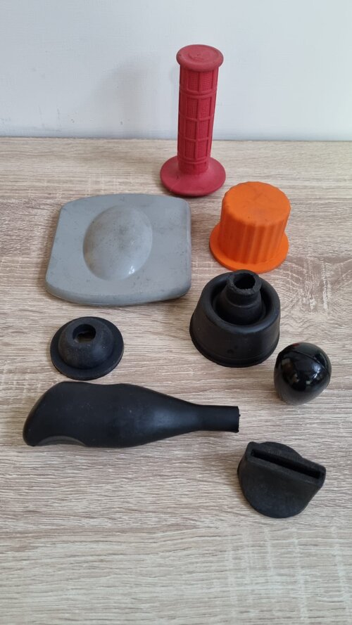Pomelli e manopole in silicone
